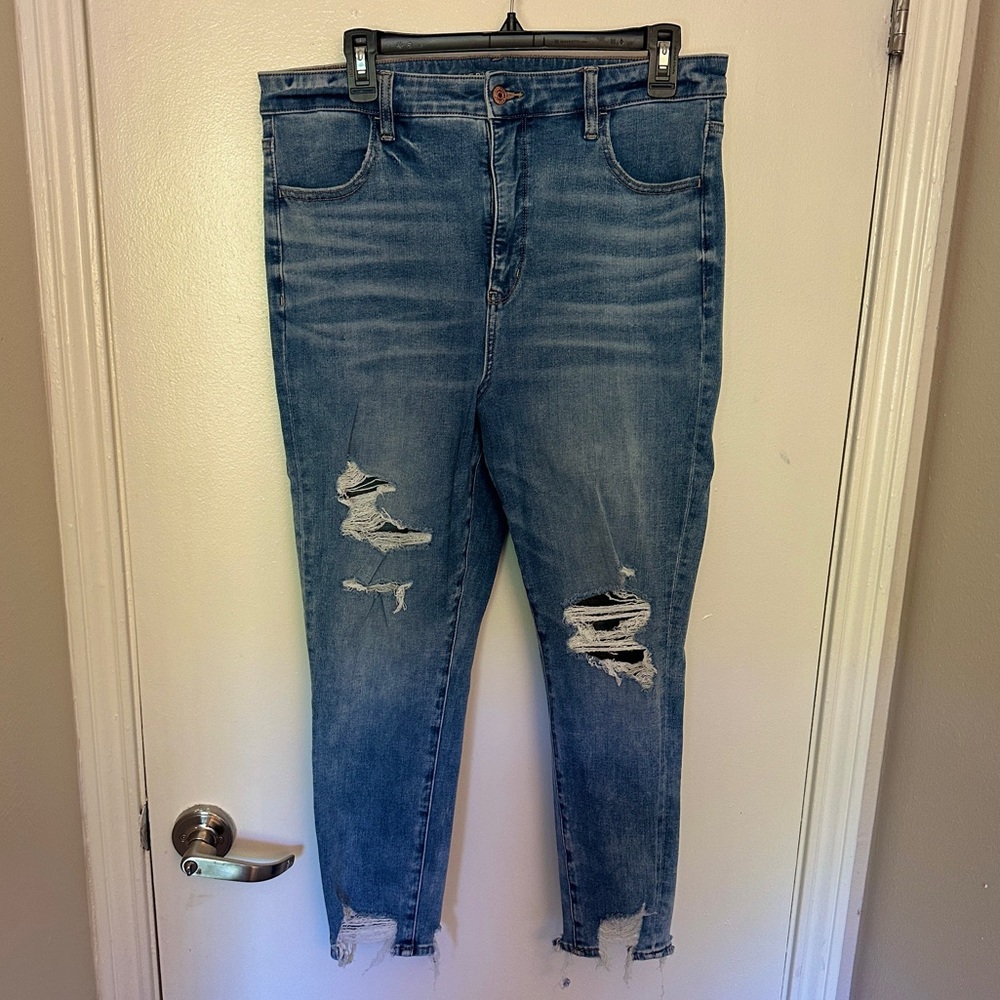 American Eagle Outfitters Distressed Blue Skinny Jeans